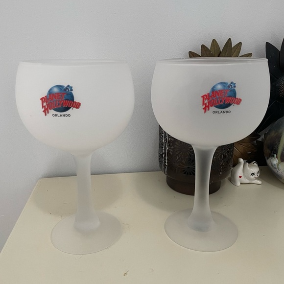 Planet Hollywood Other - Planet Hollywood Frosted Glass Goblets - Set of 2 Collectables